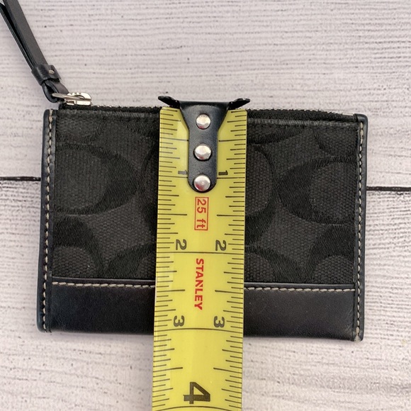 Coach Card Holder! - Picture 8 of 8